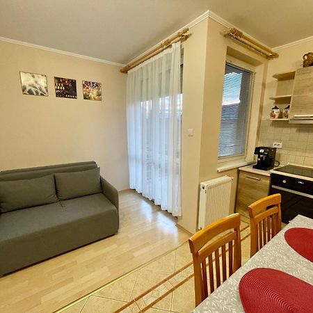 Marta Apartman Hajdúszoboszló Eksteriør billede