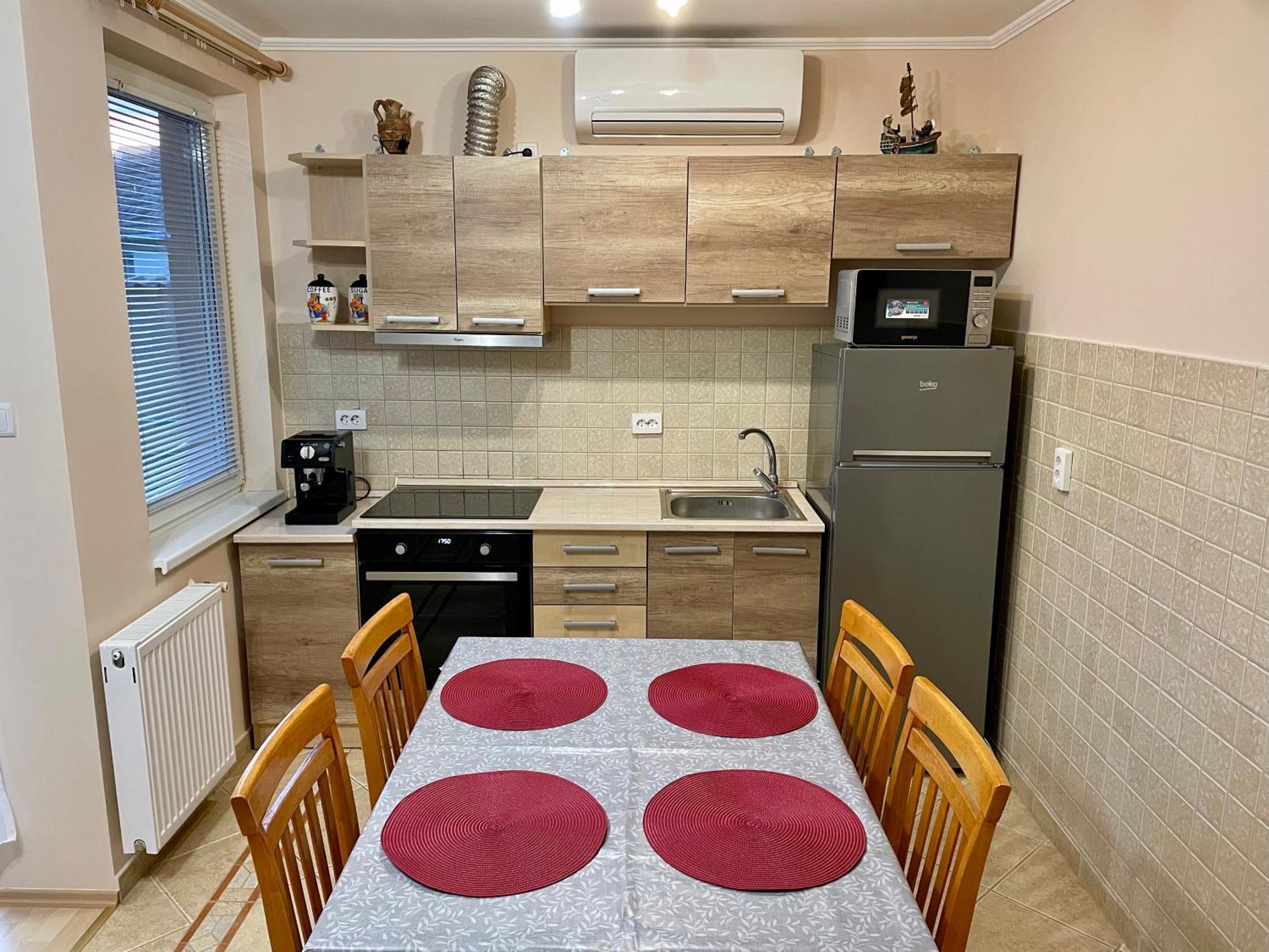 Marta Apartman Hajdúszoboszló Eksteriør billede